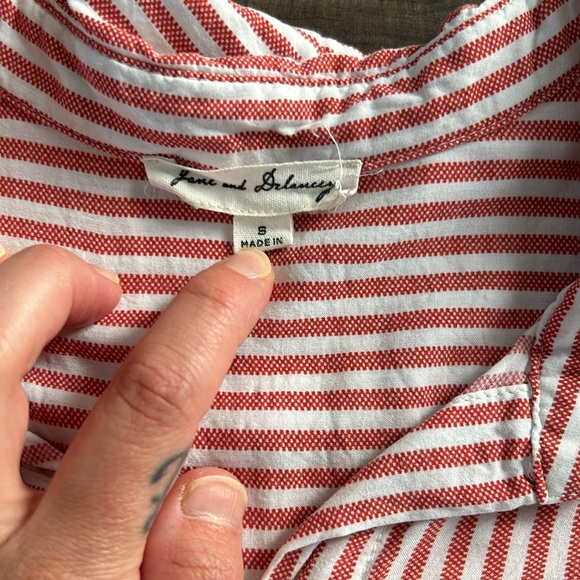 Red & White Striped Sleeveless Button Up Tunic - Picture 3 of 4